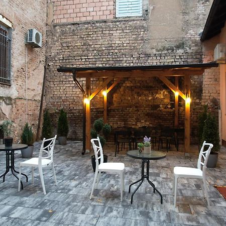 Hideaway Rooms & Apartments SJJ Esterno foto