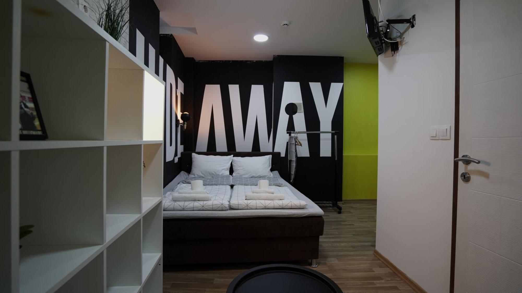 Hideaway Rooms & Apartments SJJ Esterno foto