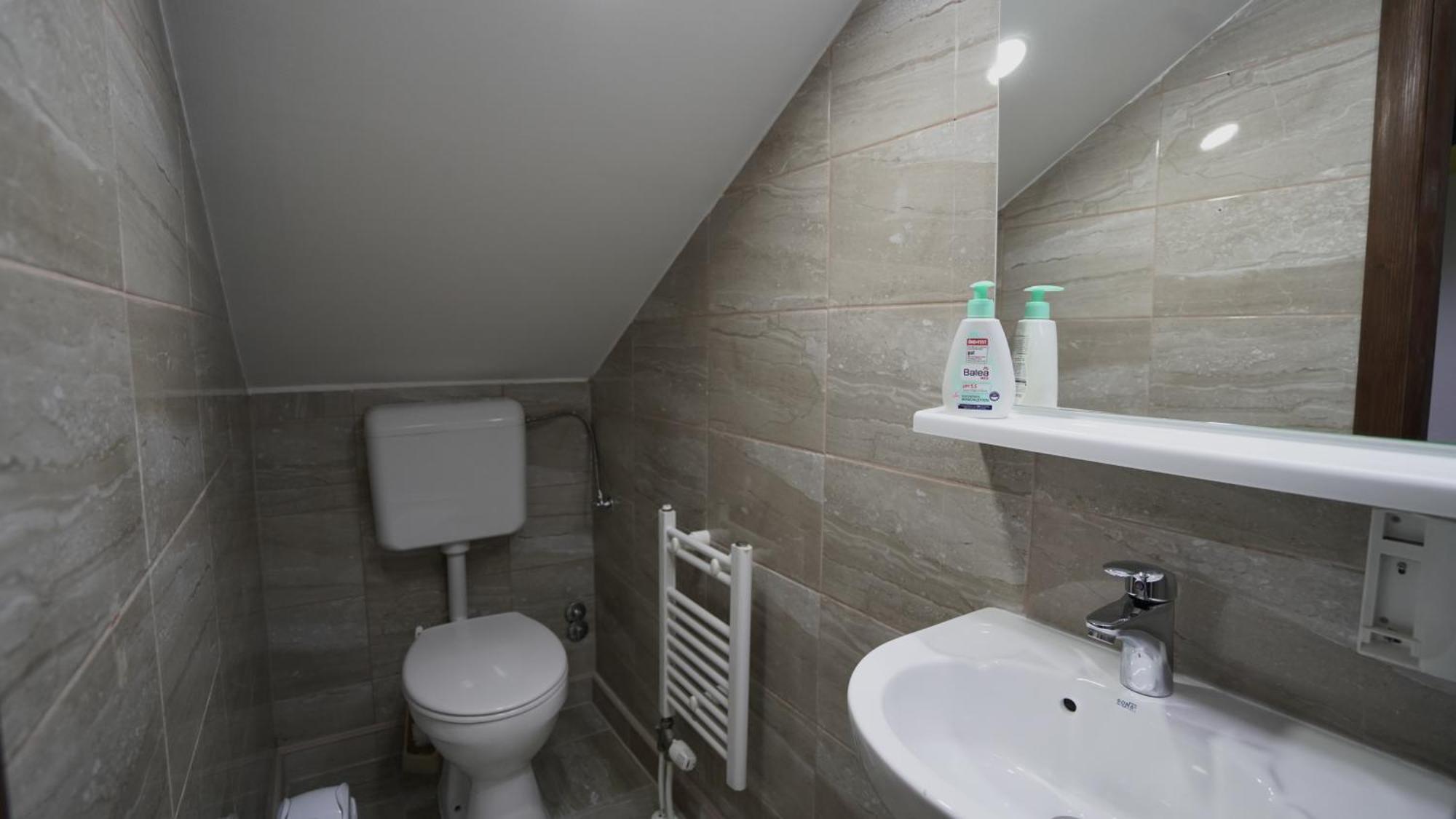 Hideaway Rooms & Apartments SJJ Esterno foto