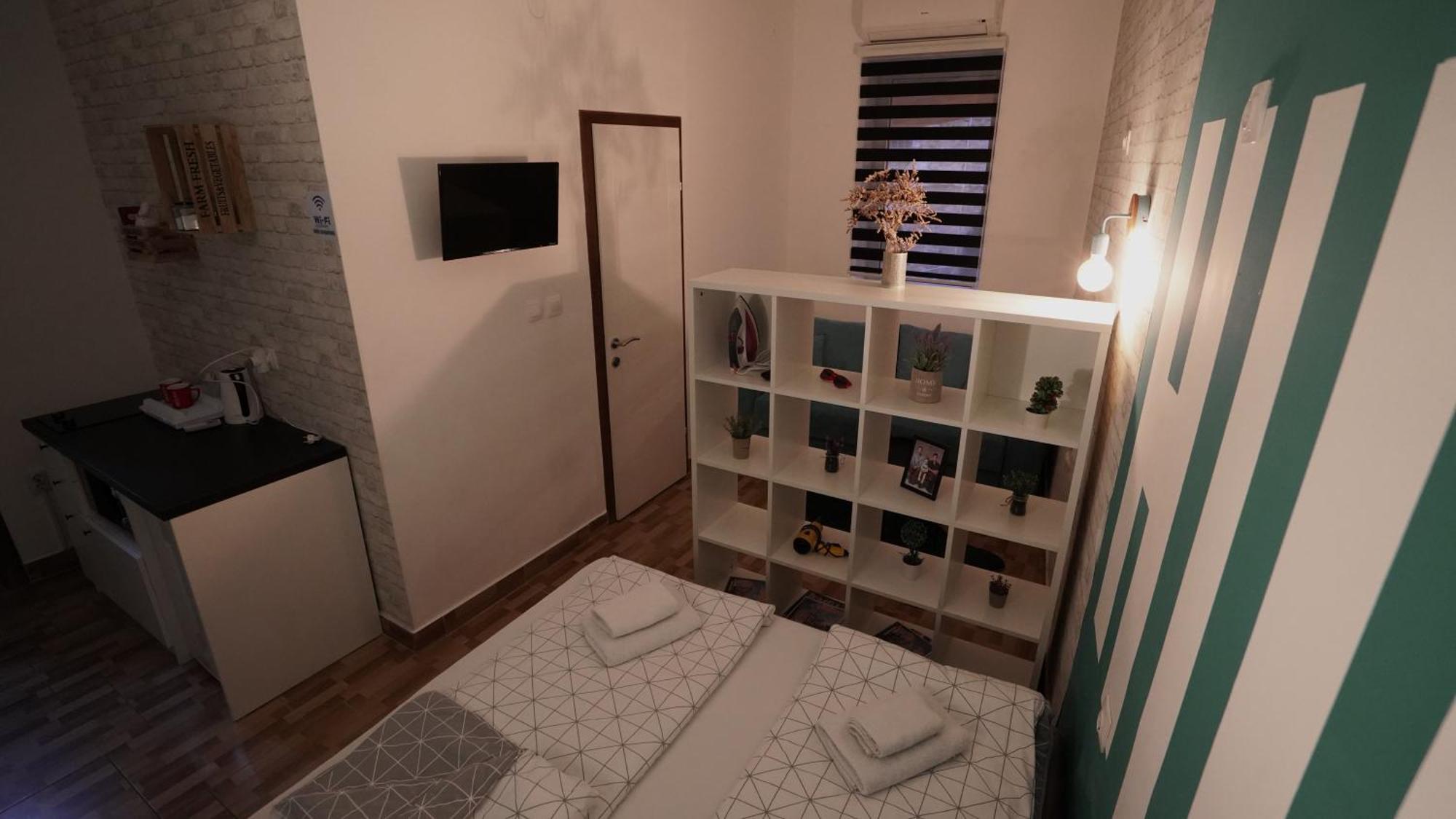 Hideaway Rooms & Apartments SJJ Esterno foto