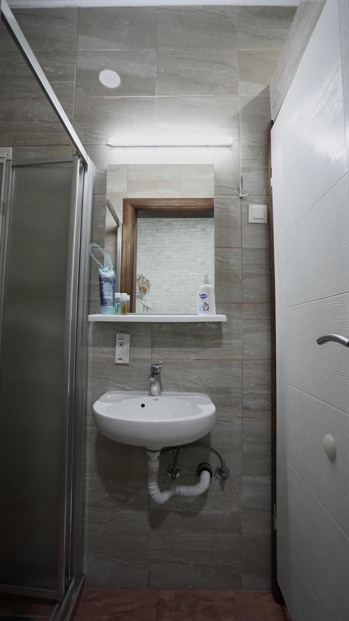 Hideaway Rooms & Apartments SJJ Esterno foto